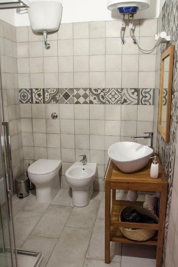 Domu 'E Casteddu Apartment Cagliari Luaran gambar