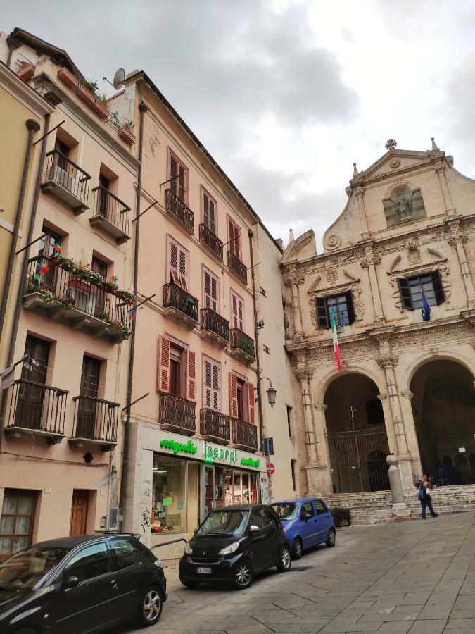 Domu 'E Casteddu Apartment Cagliari Luaran gambar